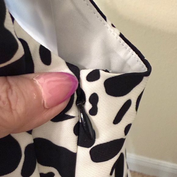 Lita by Ciara 🌸Stylish Black and White Jumpsuit - Picture 11 of 12